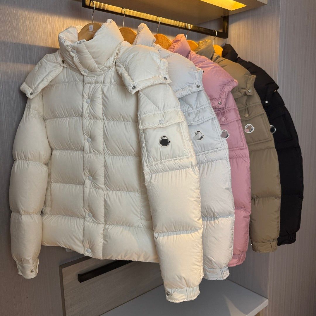MC Maya70 Hooded Short Down Jacket coat Detachable Hood puffer jacket women winter jacket women Arm Logo Pocket doudoune femme