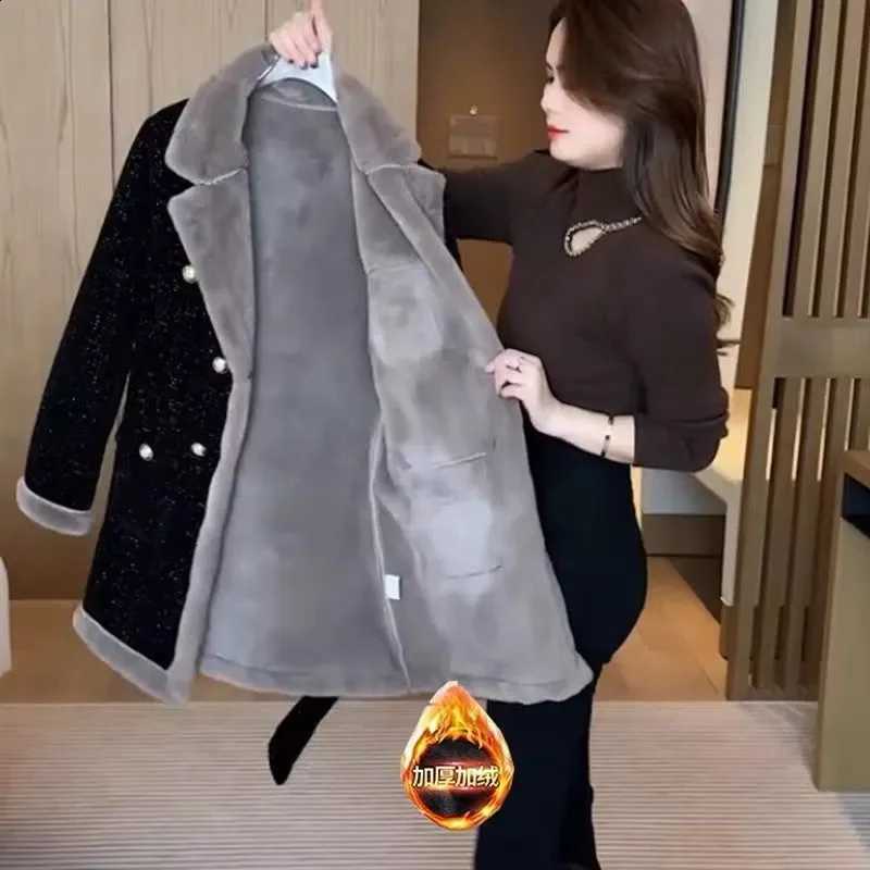 Woolen Suit Velvet Jacket For Women's 2025 Autumn/Winter New British Thick Warm Oversized Premium Felt Thickened Woolen Coat Lon C260917