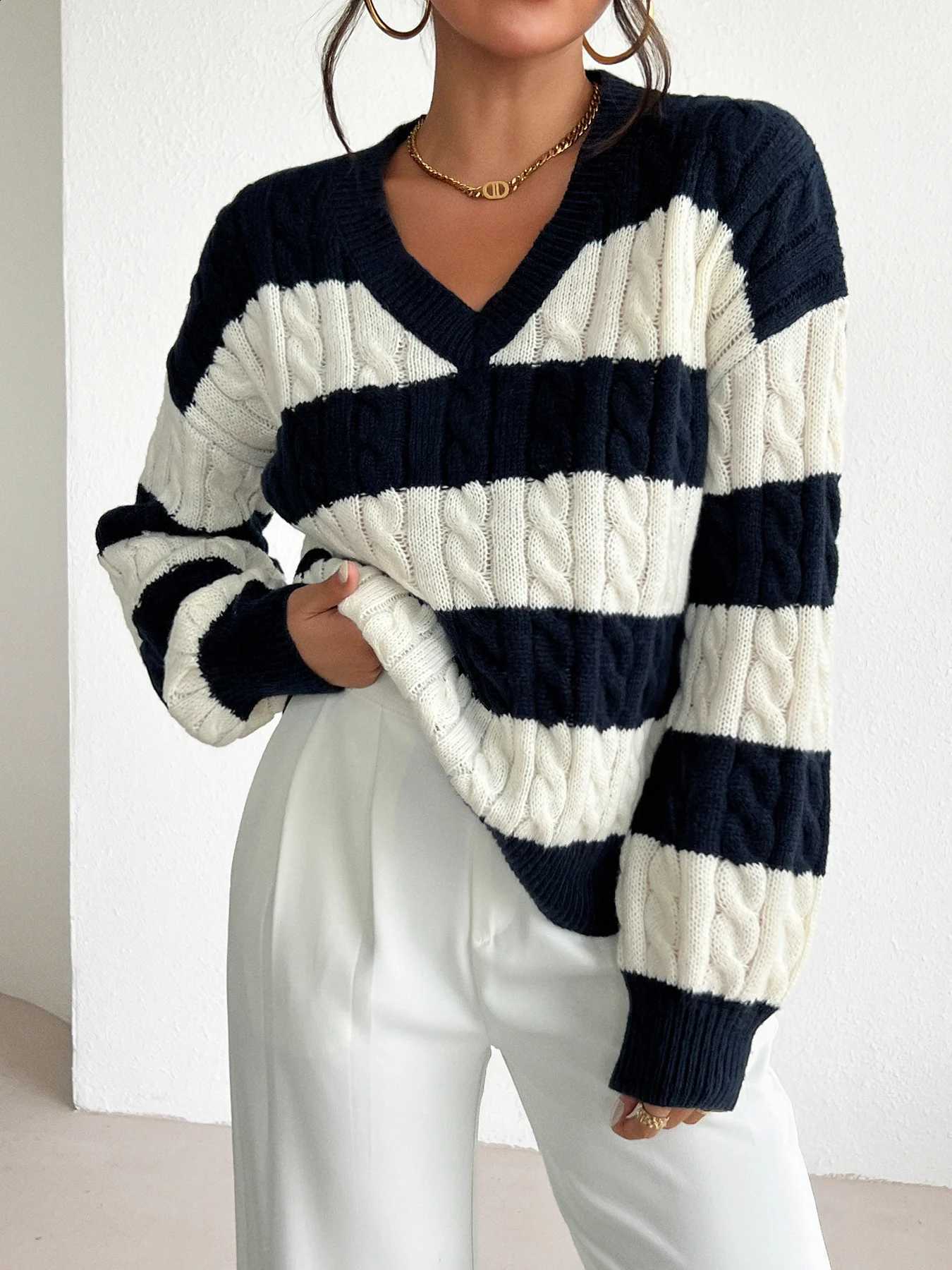 Autumn and winter new V-neck twisted flower pullover sweater for women's clothing X260916