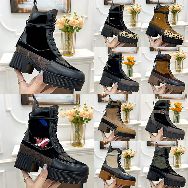 Laureate Desert Boot Women Luxury Designer Splicing Old Flower Material Motorcycle Boots Strap Thick Toothed Sponge Bottom Outdoor Cool Trendy High