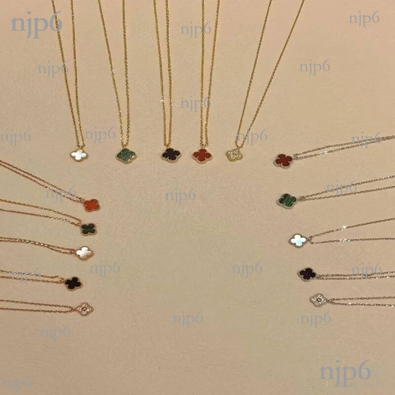 Four-Leaf Clover Mini Single Flower Necklace Rose Gold Plated Clavicle Chain Red Carnelian Pendant