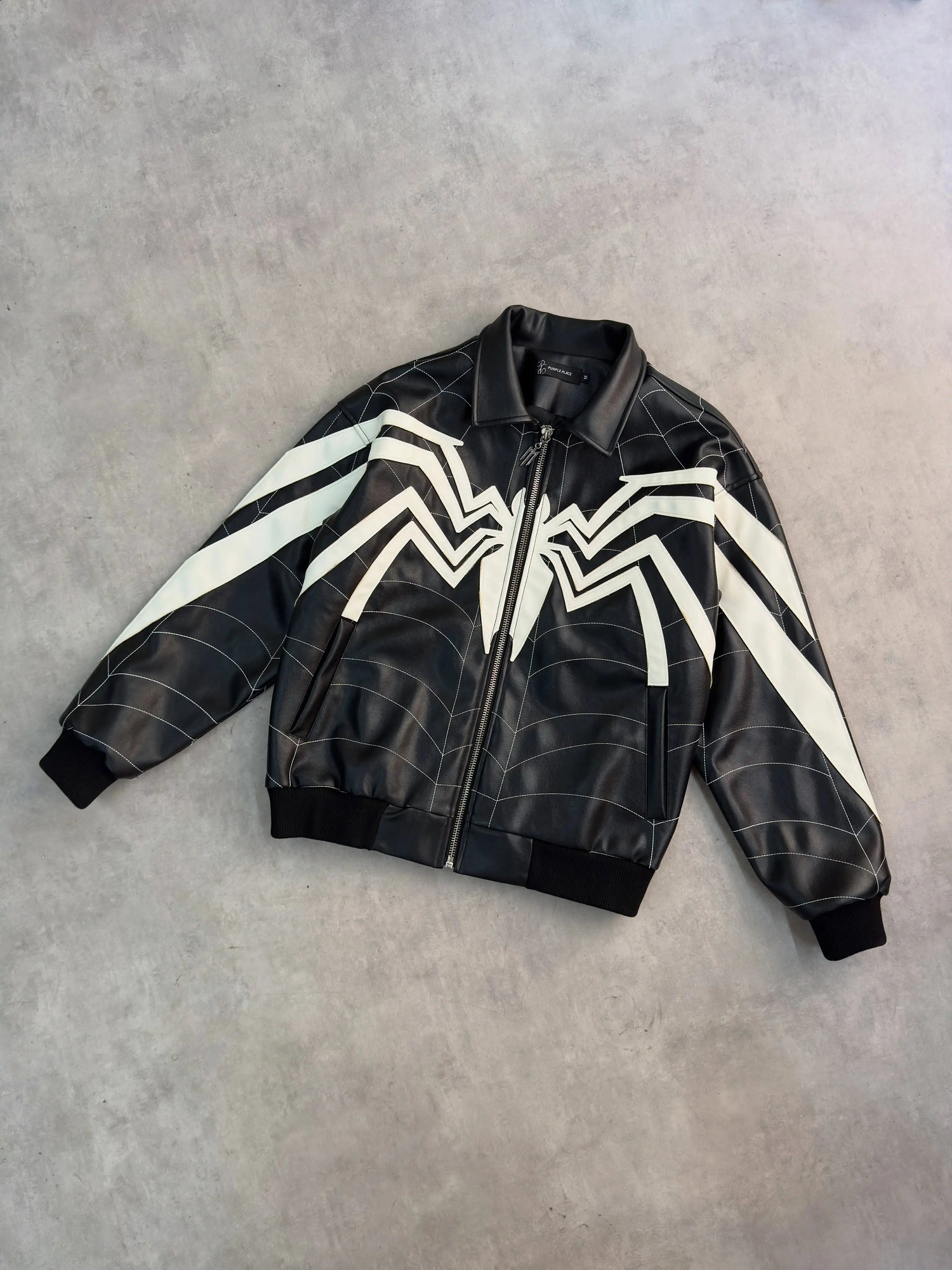 Y2k American Vintage Fashion Spider Patchwork PU Leather Jacket Loose Zipper Men All Embroidered Lapel Denim Coat 260916