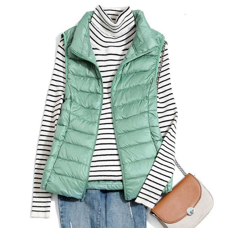 Puffer 2025 New Women Sleeveless Jacket Spring Winter Female 90% White Duck Down Coat Ultra Lightweight Packable Warm Down Vest H260917