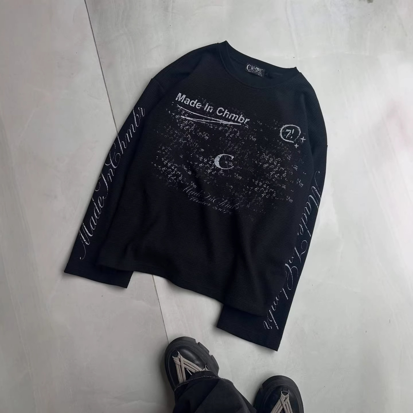 European and American cross-border personalized letter-printed round-neck sweatshirts, short-sleeved T-shirts, pullover-style retro outerwear, stree