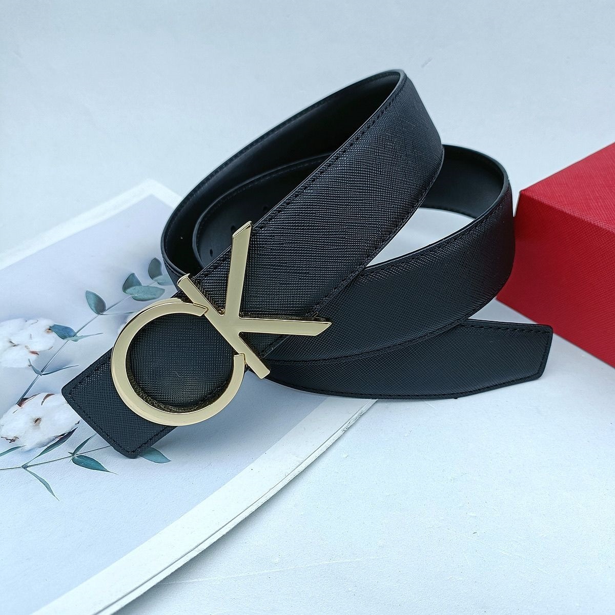 New men's leather business casual, smooth letter design, versatile waist belt, trendy top-layer cowhide