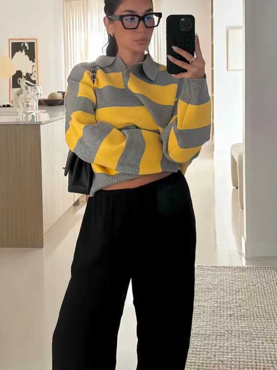 2026 Autumn Winter Two-tone Striped Turn-down Collar Pullovers Women Fashion Long Slve Knit Sweaters S260917FPS9