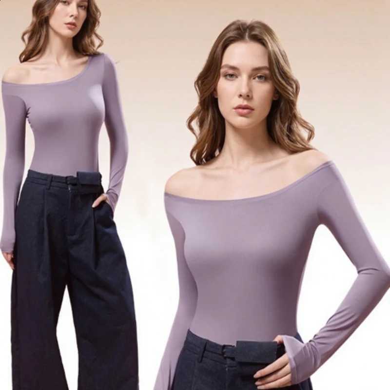 2026 Autumn Winter Lock Temperature Base Layer Underwear Set Simple Warmth Elastic Tops Tight Anti-cold Comes with Chest Cushion H260916