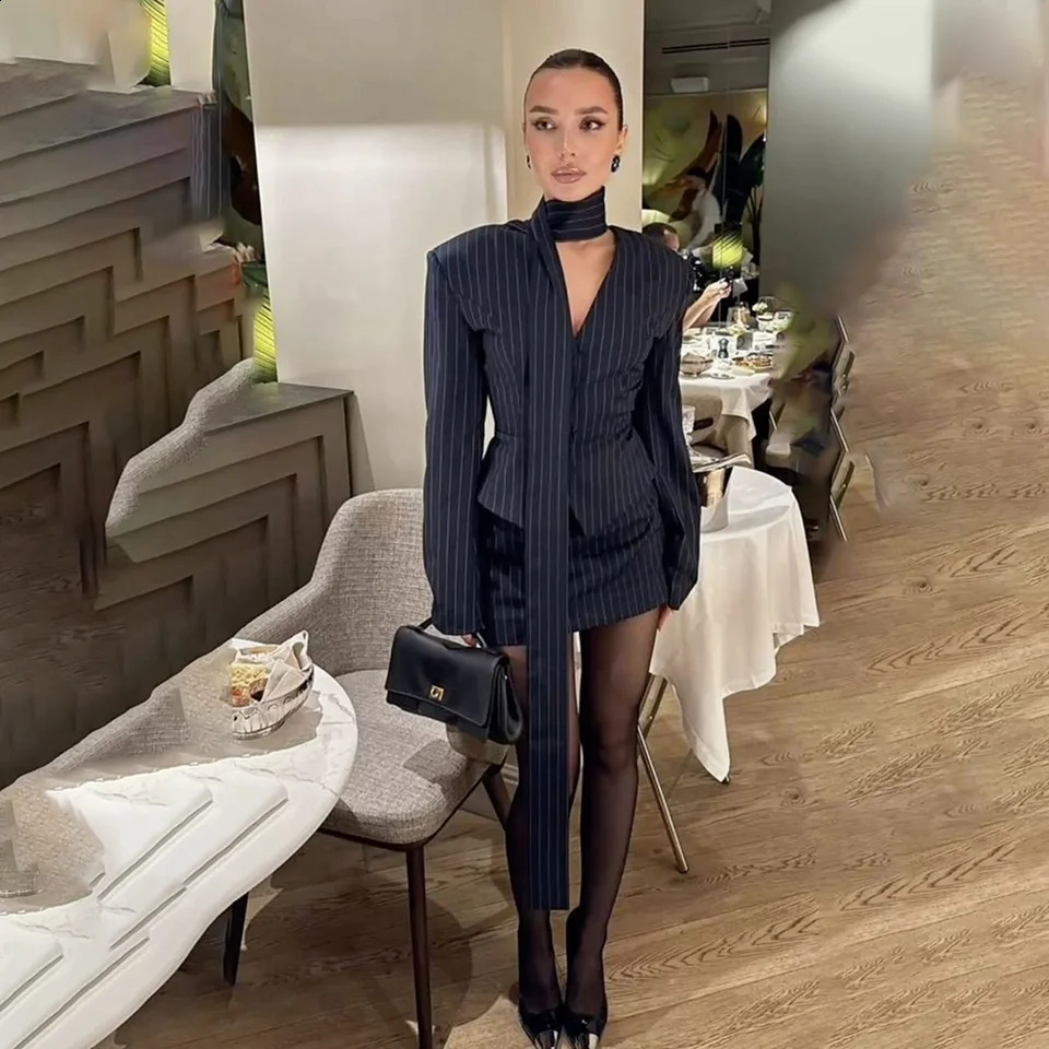 Blue Stripe Suit For Women 2 Pieces Jacket Skirt Chic Outfits y Boutique Prom Party Blazer Set Trajes De Mujer Elegante 260917