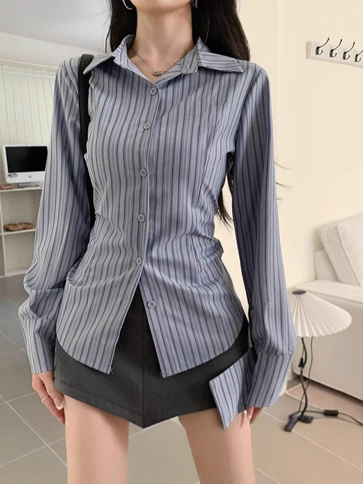 American-style, niche, blue striped, fitted, alluring long-sleeved shirt, perfect for spring and autumn, with a slim fit 88