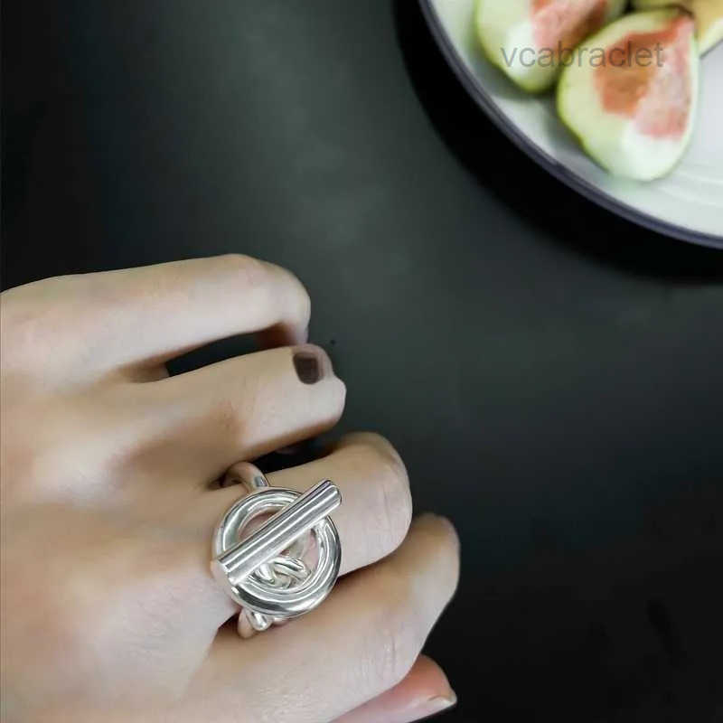 European Croisette Band Rings and American S925 Sterling Silver Chain Cold Style Ins Light Luxury High Sense Ring Female Trend x0920