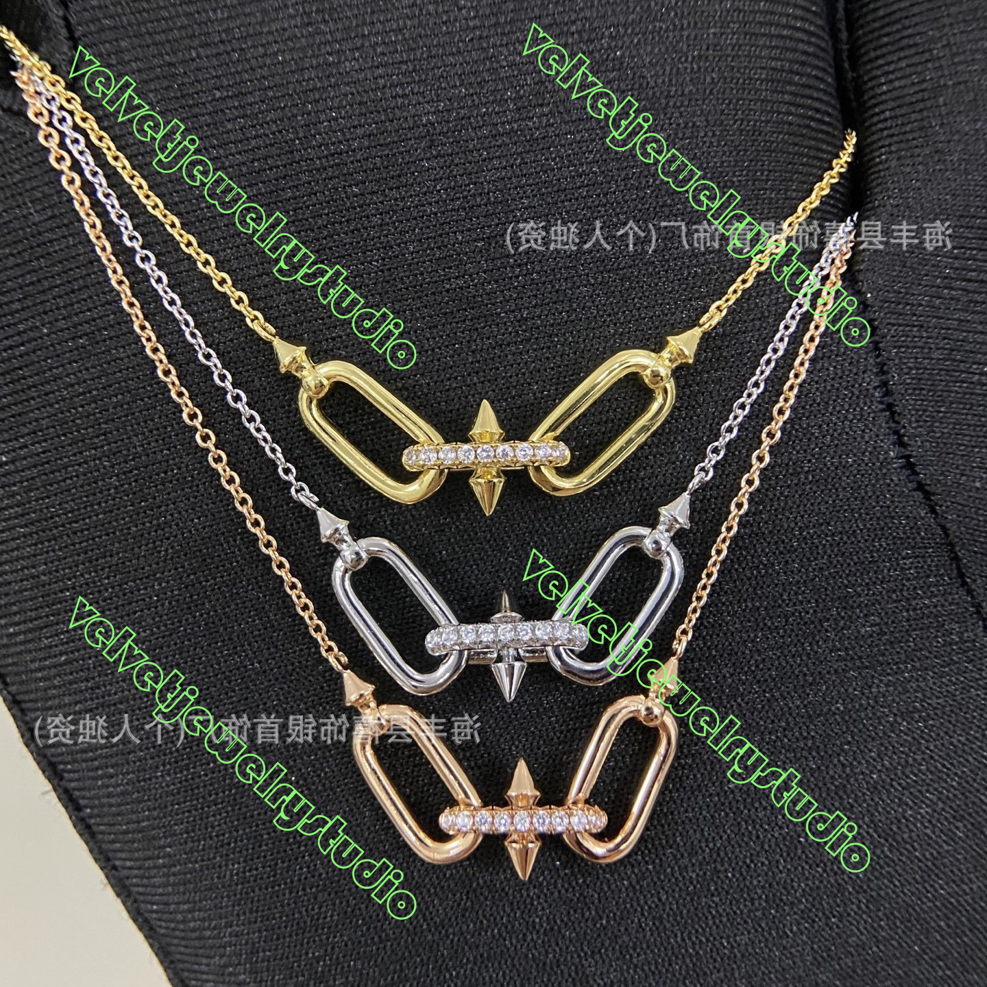 Designer Womens Mens Jewelry Necklace T-Brand Bullet-Shaped Single-Row Women's Rivet Triple-Ring Diamond df