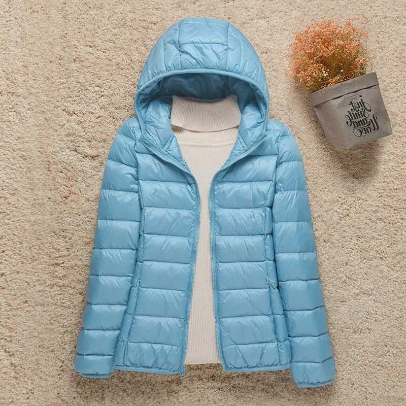 Lightweight Down Coats Women's Clothing Down Jacket Women's Short Hooded 2024 Autumn Winter New Slim Fit Thin Genuine Jackets H260917