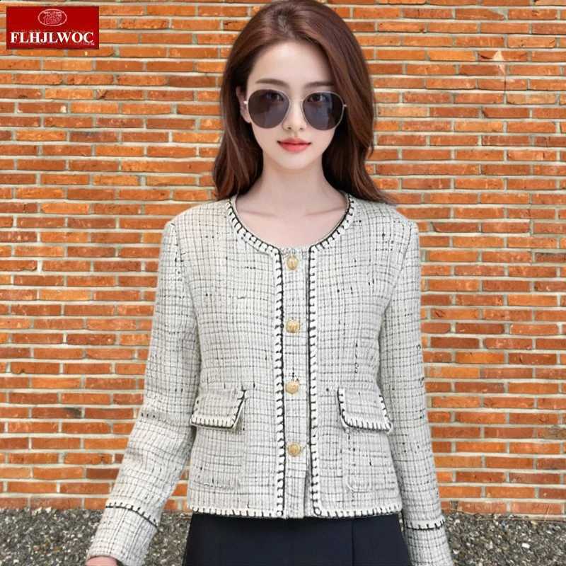 2025 Short Coats Autumn Winter Outerwear New Women Office Lady French Design Chic Korea Pockets Cute Japan Short Blazer Jackets C260917