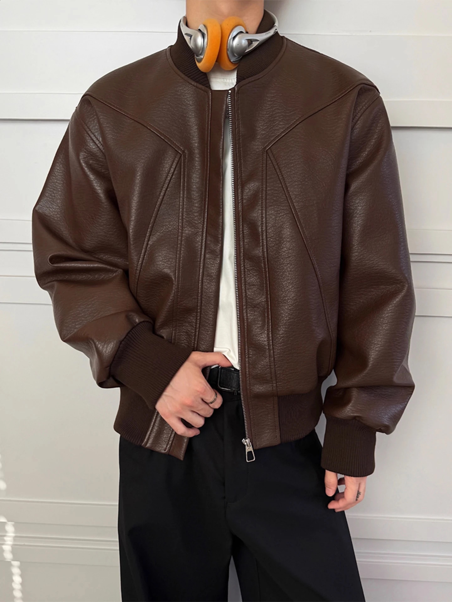Retro American Spliced Motorcycle Leather Jacket Men's Winter Stylish Short Fashionable Jacket Polyester Fiber Long Sleeve Zi... 260917