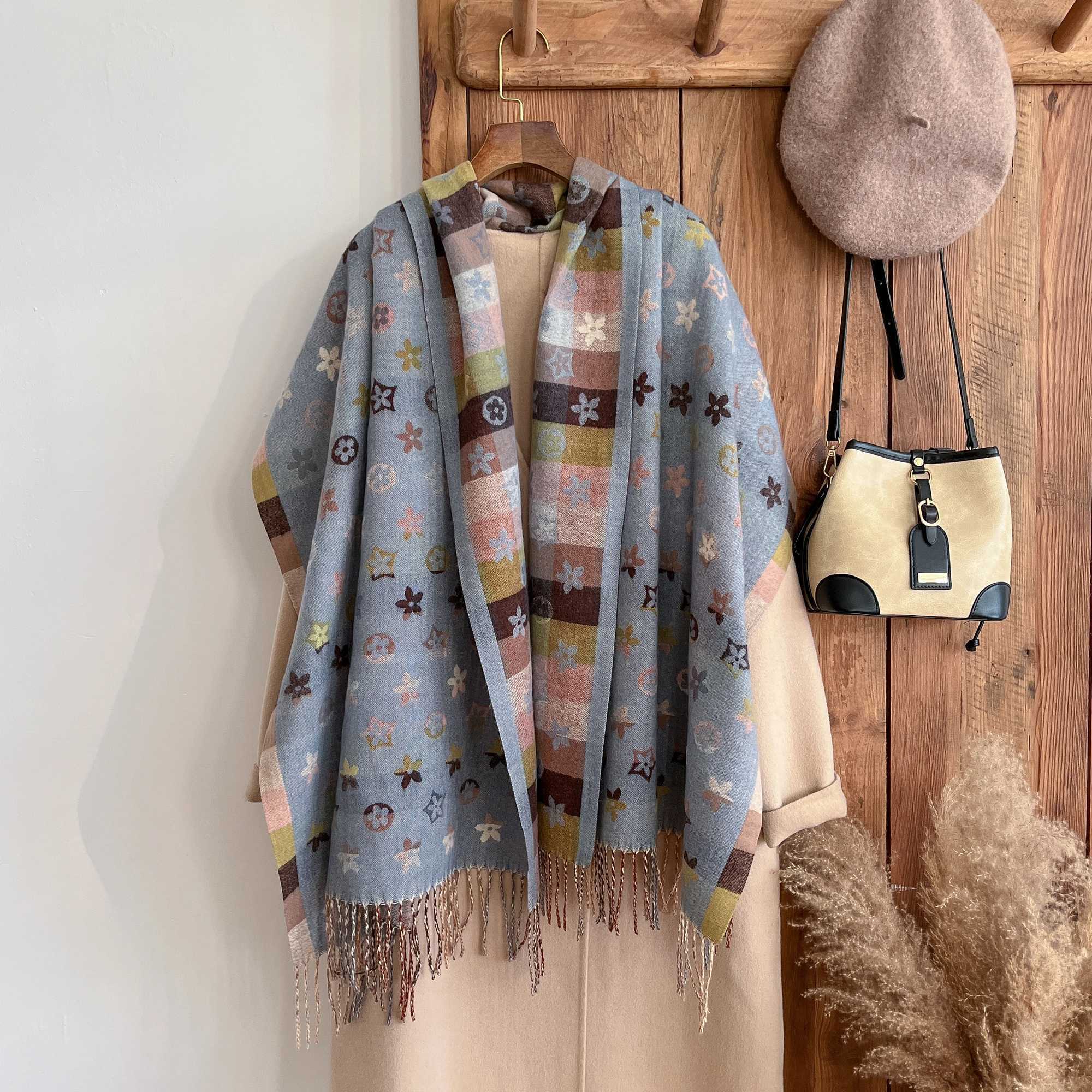 Stylish National Pattern Women's Faux Cashmere Infinity Scarf Winter Warm Two-Sided Thick Floral Print Cozy Shawl Foulard Blanke Z260917