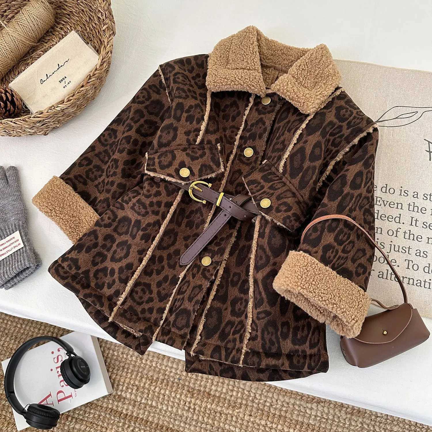 Autumn Winter 2026 Girl Jacket Leopard Print Lamb Fleece Lining Thick Warm Lapel Single-Breasted Coat 2-6Y Kids Fashion SnowsuitT260916