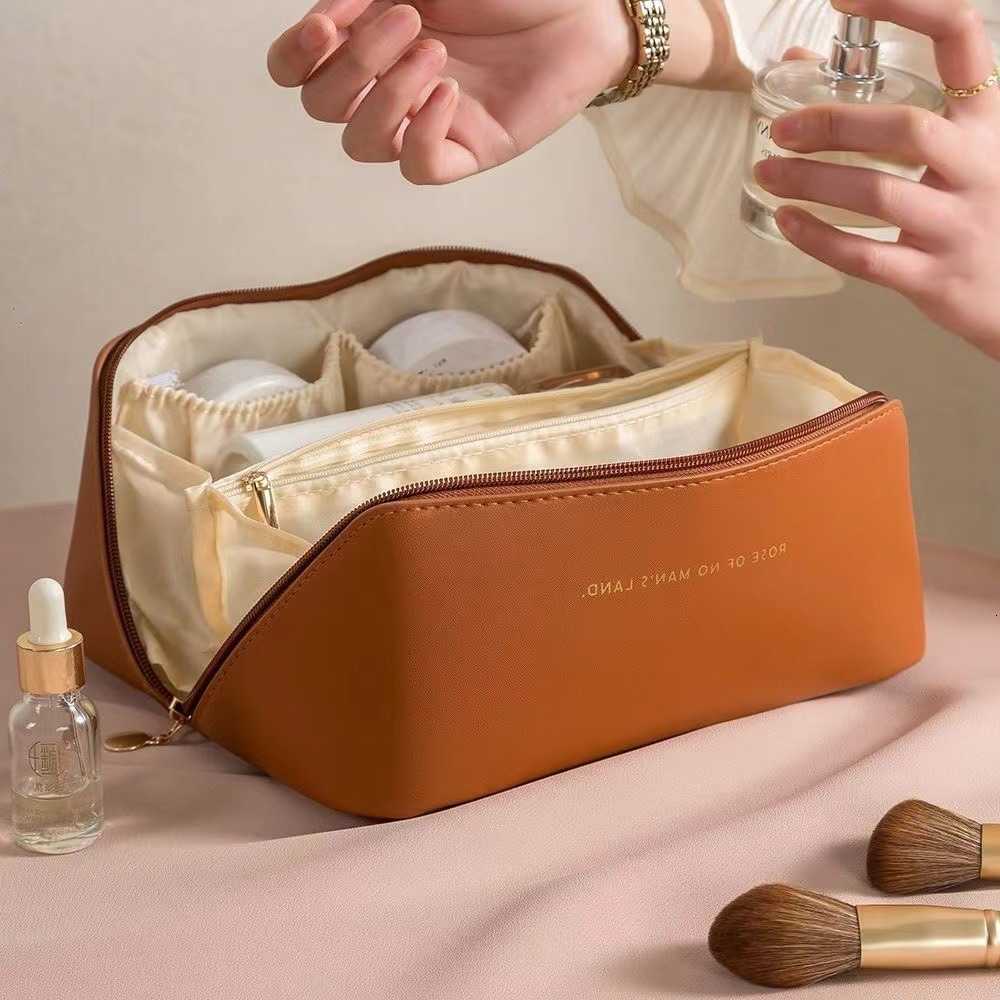Storage Bag Cosmetics Large Capacity Portable Ins High-end Internet Famous New Travel Cosmetics Toiletries Storage Makeup BagsT260917
