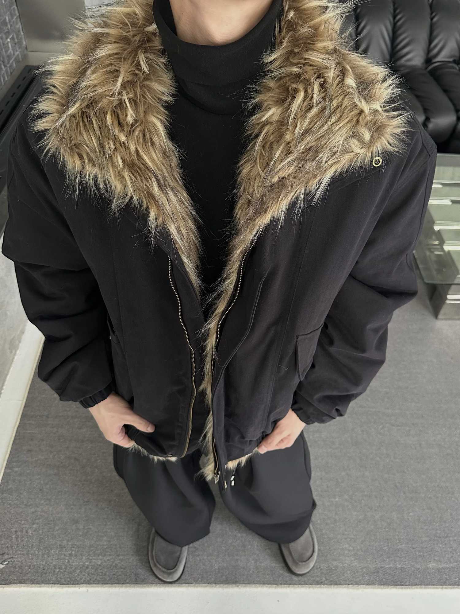 Trendy 2025 New Men's Winter Stylish Faux Fur Collar Thickened Warm Coats Long Sleeve Jackets Male Handsome Loose Comfort CoatsW260915