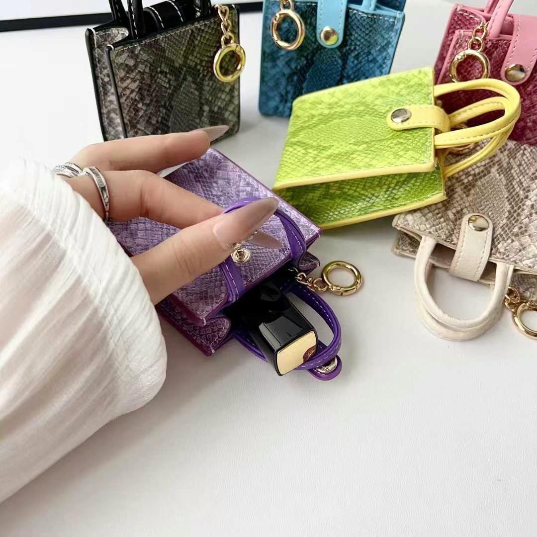 Designer Mini Serpentine Handbag Keychain PU Leather Handbag Keyring Coin Wallet Lipstick Storage Bag Multi Color Women's Fashion Bag Charm