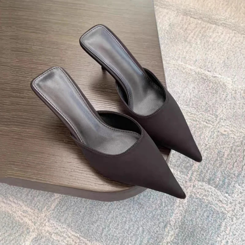 *Summer Baotou Elegant Highheeled Slippers Fashionable Style Pointed Sexy Comfortable Anti Slip Casual Slippers for Women 260916