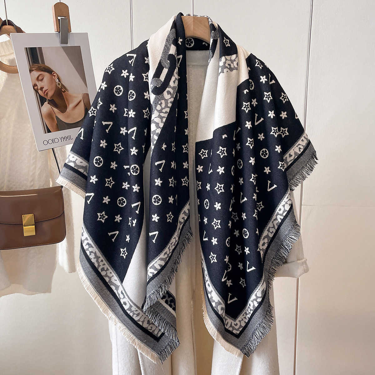 Shawl Thick Wrap Head Scarf For Women Winter Warm Cashmere Neckerchief Bandana Print Poncho Bufanda S260917MNCD