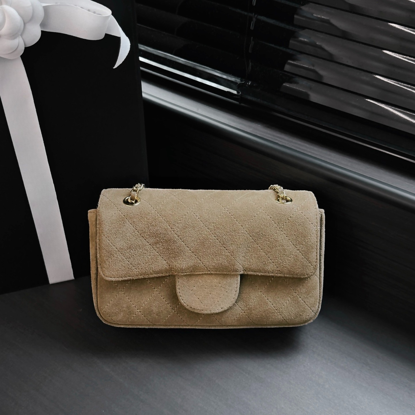 Designer Bags Womens Classic Double Flap Bags Mini Bag 20cm Vintage Suede Gold Hardware Turn Lock Crossbody Shoulder Handbags with box and dust bag