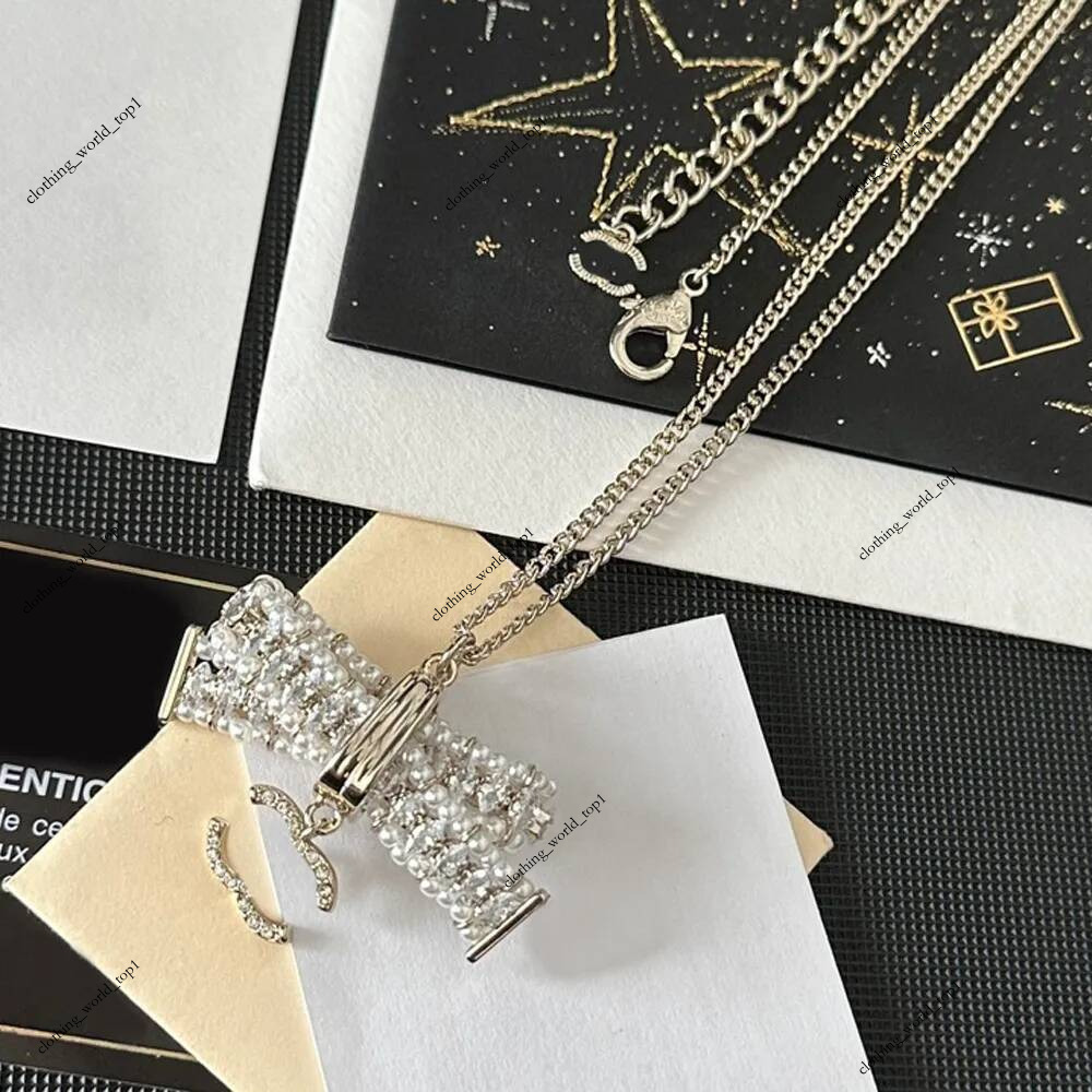 Top Style Luxury Designer Necklace Pendant Necklaces Designers Copper Diamond Letter Brand Men Women Wedding Jewelry High Quality Fashion Accessory