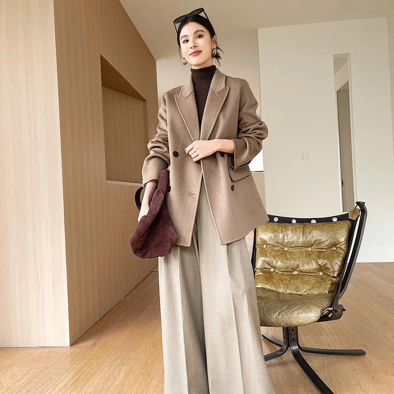 2026 Women's Classic Cashmere Thick DoubleSided Jacket MultiFunctional Fashionable Business Outerwear 260917
