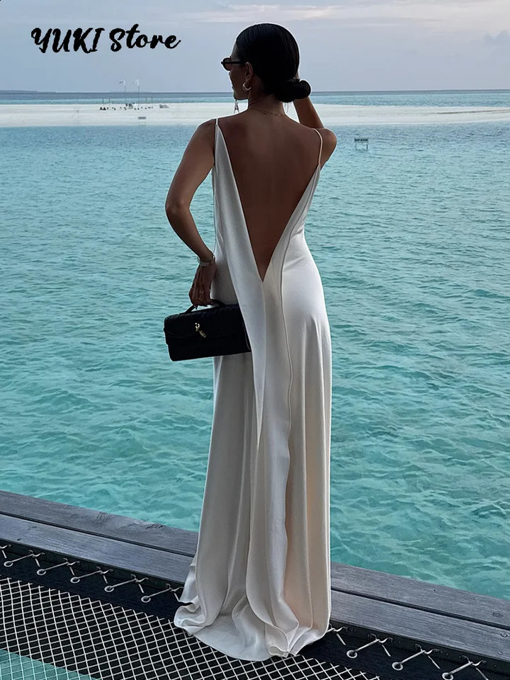 Backless Satin Long Sling Dress Women V Neck Sleeveless Slit Solid Sexy Party Dresses Summer Lady Vacation Evening Robes 260917