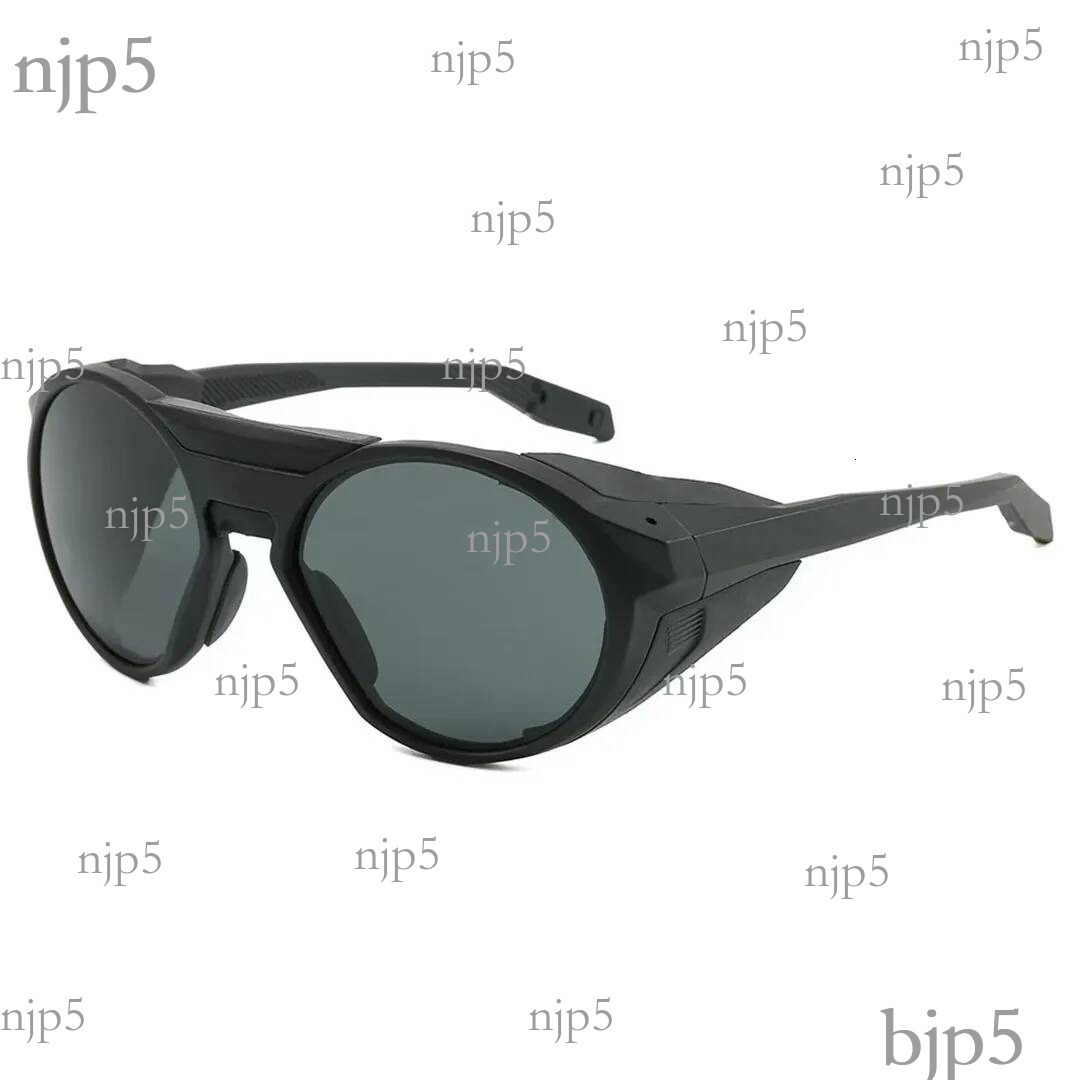 Designer's polarized UV400 sunshade for men and women outdoor sports running fishing travel beach driving windproof glasses