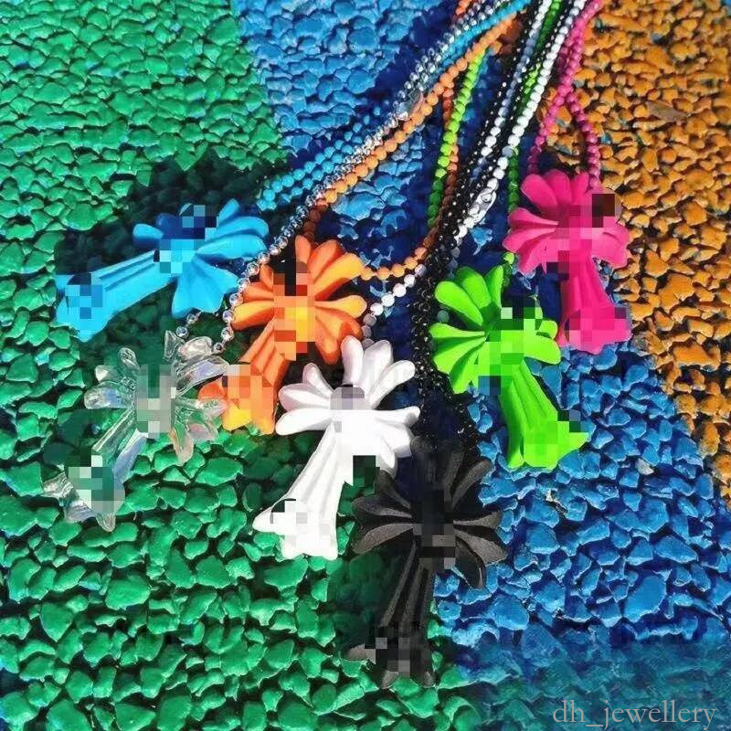 High quality Color Resin Cross Jewelry Designer Pendant chrome Necklaces Vintage Chain Couples bullet Diamonds Necklace popular52 86