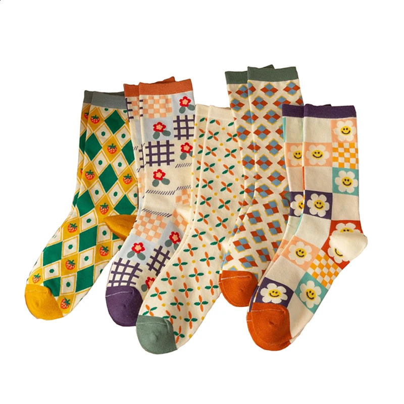 5 Pair Print Cute Long Winter Socks Women Fashion Flowers Socks Set Kawaii Breathable Korean Style Streetwear Socken 260917