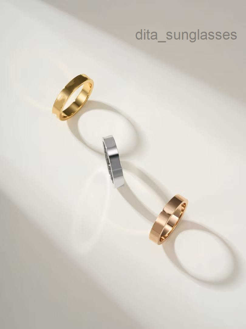 Designer Women's Plain Ring Luxury Women's Ring High Quality Ring