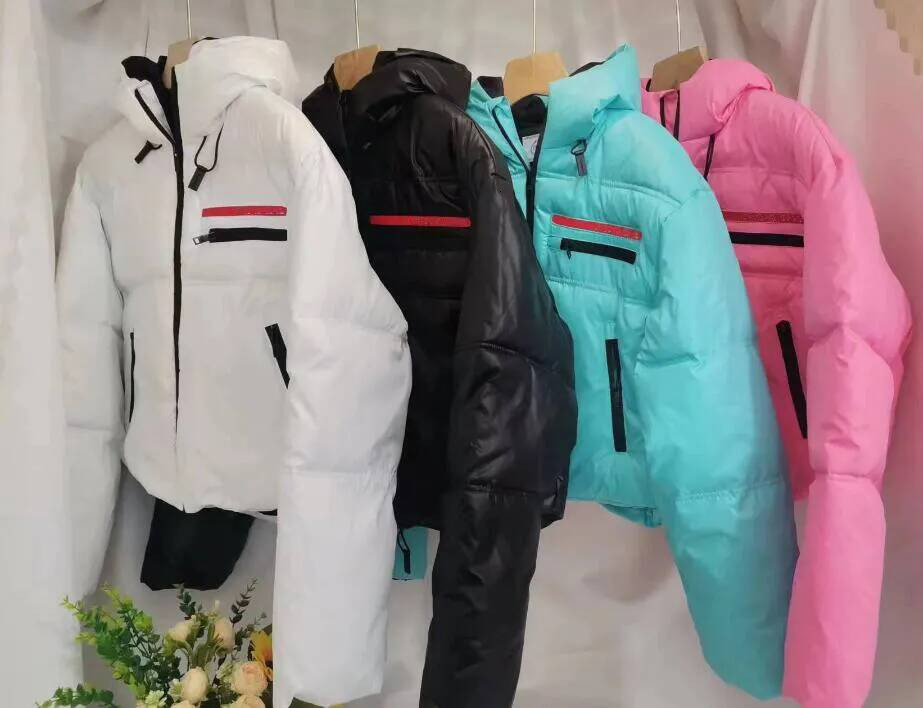 Winter Women Short style Down coat High Quality Designer Down Parkas striped badge Classic puffer Coats Trend Girls Thick Outerwear 4XL