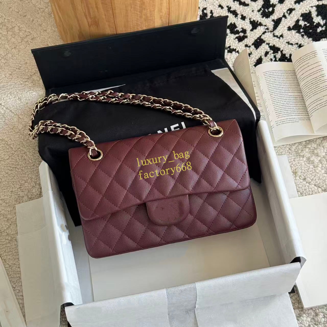 10A designer shoulder bag women's shoulder bag 23cm 25cm white cowhide leather gold chain luxurys designer bags mirror quality bags gift box cr