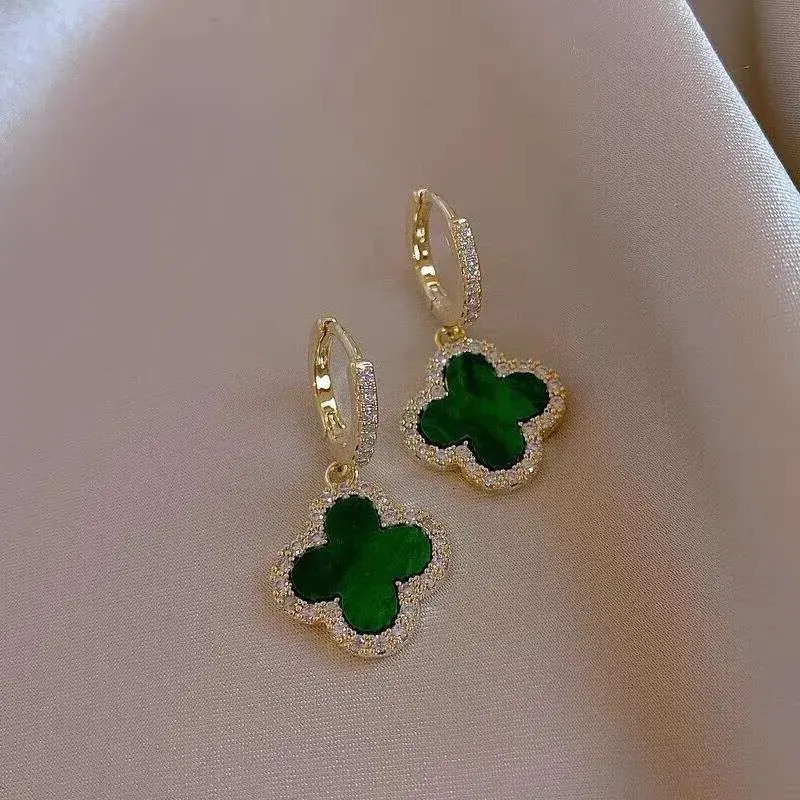 Decorative Earrings Leaf Clover For Women High End Classic ornament Style New Model Gold Plated Copper Light Sparkling Zircon Earrings Fashi
