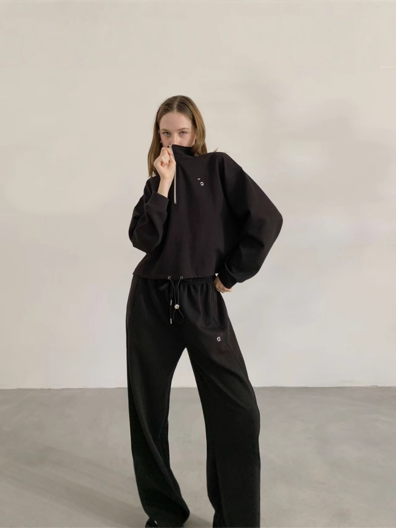 Sporty Long Sleeve Sweatshirt Women's Outerwear Training Run Autumn Winter Zipper Hoodie Casual Loose Fit Comfortable Cotton