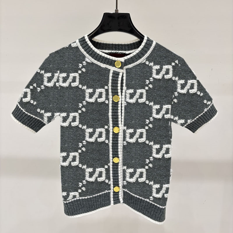Designer Letters Jacquard Gray Sweaters Luxury Short Sleeve Knitted Cardigans Summer Casual Daily Resort Vacation Knits