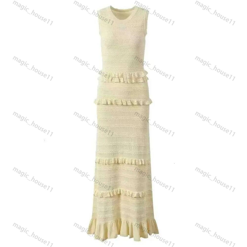 Sandro Dress Designer Dress Summer New Light Hollow Waist Knitted Long Skirt Cross Border European Hip Hugging High Quality Sandro Dress f0b