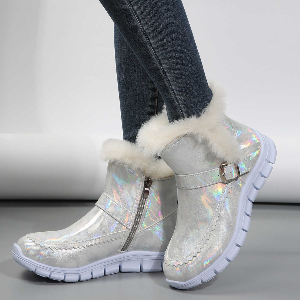 2026 Winter New fa1 Women's Boots Thickened Warm Cotton Shoes Suede Thick Soled Non-slip Woman Sneakers Casual Snow Boots D260917