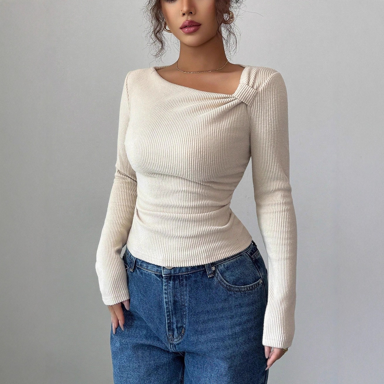 2026 knitted sweater base shirt women for women designer clothes early autumn new style elegant and atmospheric with a moderate slanted neckline