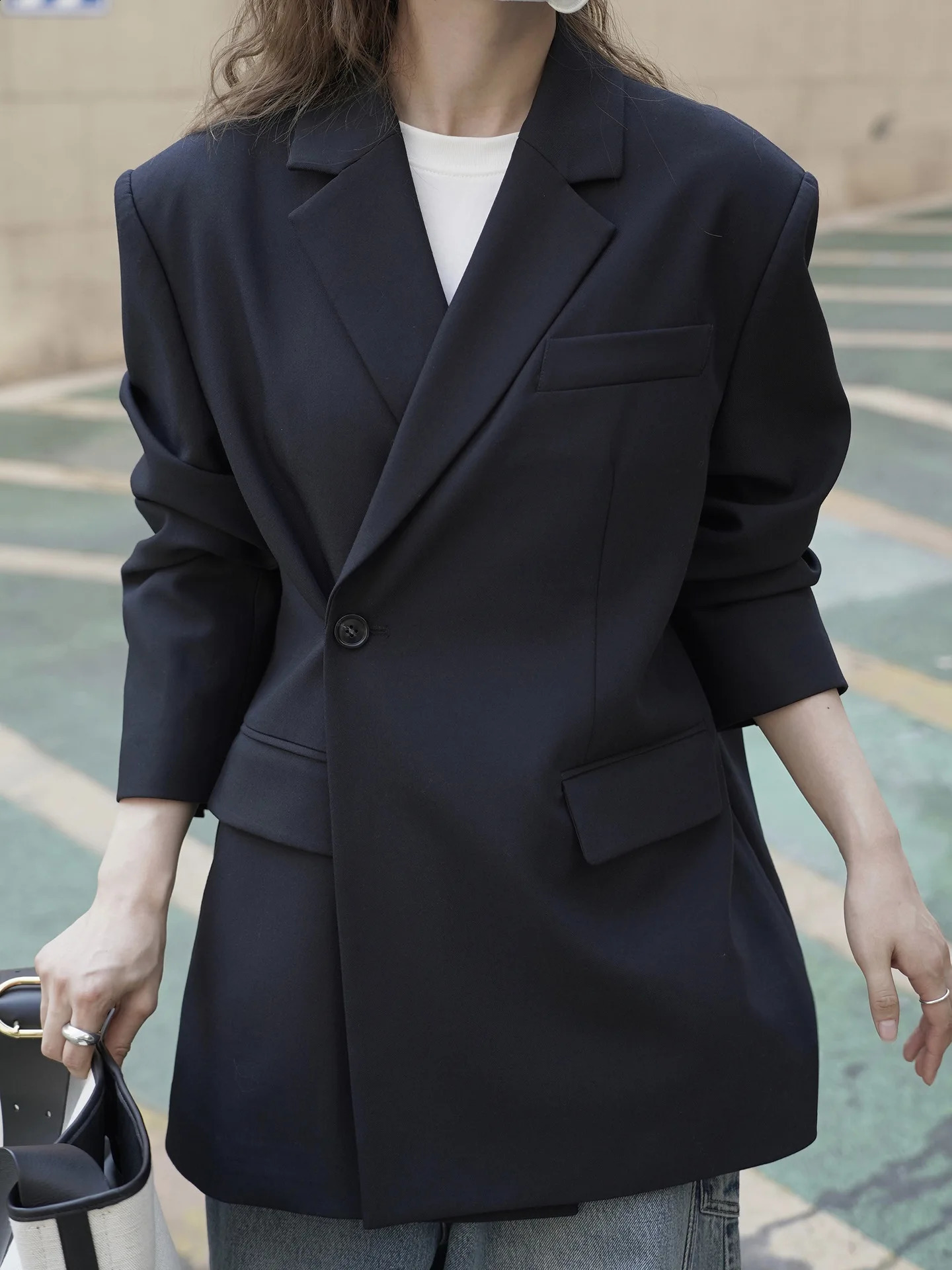 RZIV Fashionable n Slanted Placket and Back Slit Coats Loose Fitting Suit Slimming Jacket for Women 260917