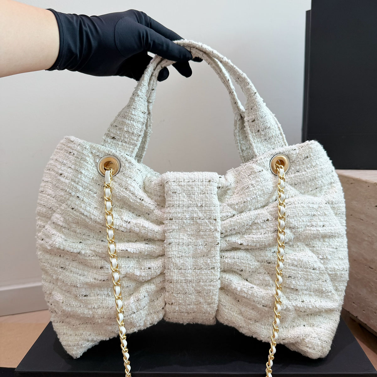 25K Brushed Cowhide Hobo Bag Premium Suede Velvet Stitched Crossbody Bag Designer Lady Shoulder Bag Gold Hardware Drawstring Crossbody Bag Versat