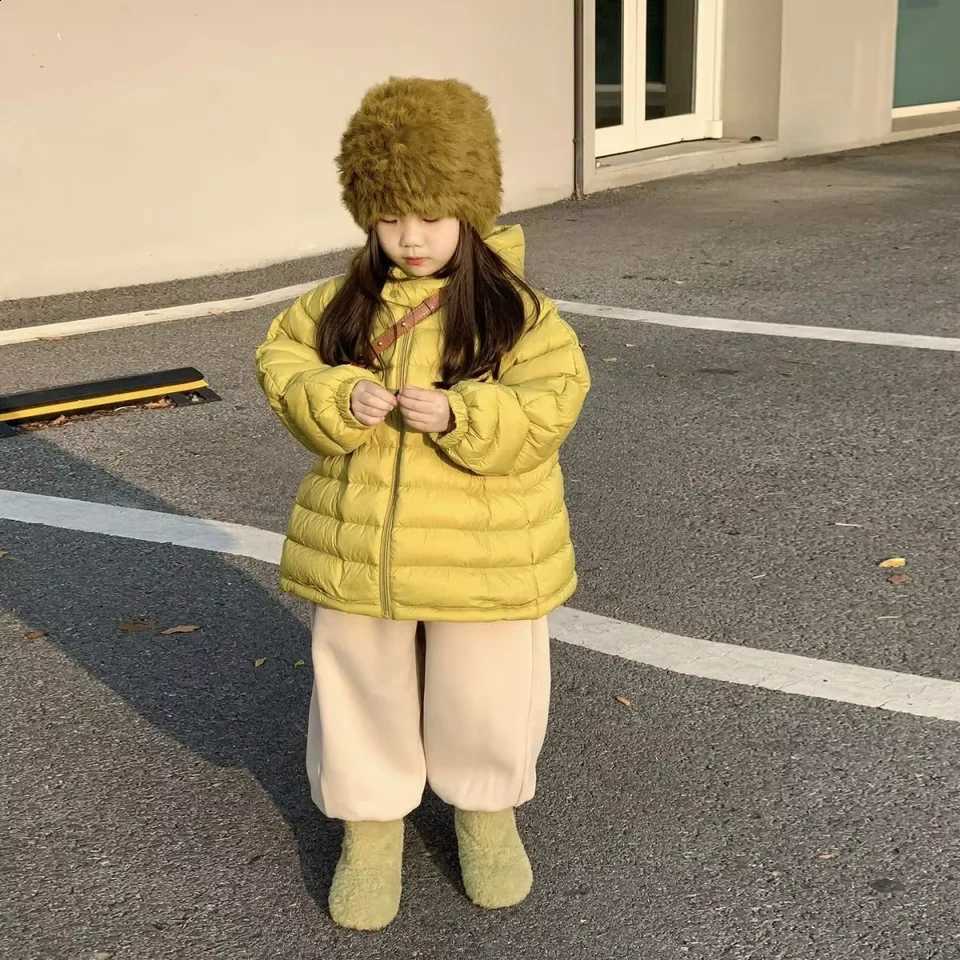 Winter Cotton Jacket 2026 Girls New Fashion Kids Hooded Warm Parka Coat Anti-Cold Outerwear Children Clothing 90-140CM J260917