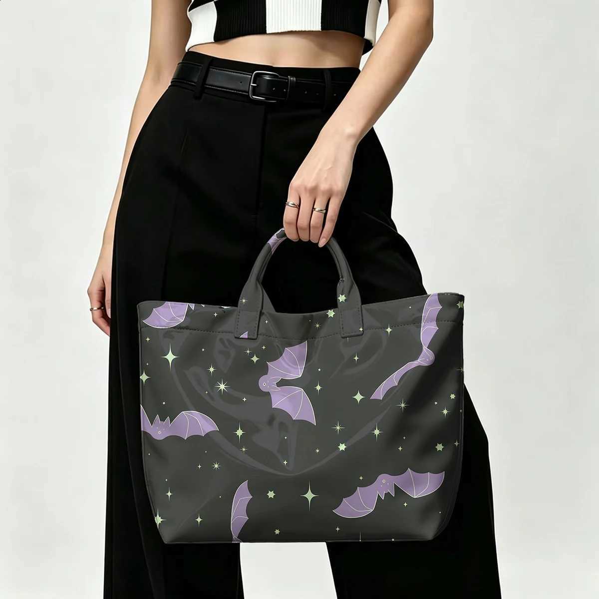 Halloween Night Flying Bat PVC Tote Bag Lightweight Handbag Commuting Large Capacity Portable Travel Shoulder Bag Tote Bag Mothe H260916