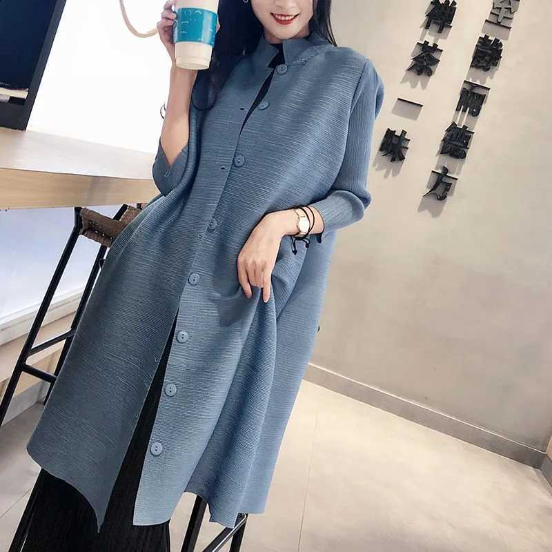 Long Miyake Pleated Singlebreasted Windbreaker Spring and Autumn Collar Temperament Coat Seven-point Sleeve Joker Cardigan Woman D2609091