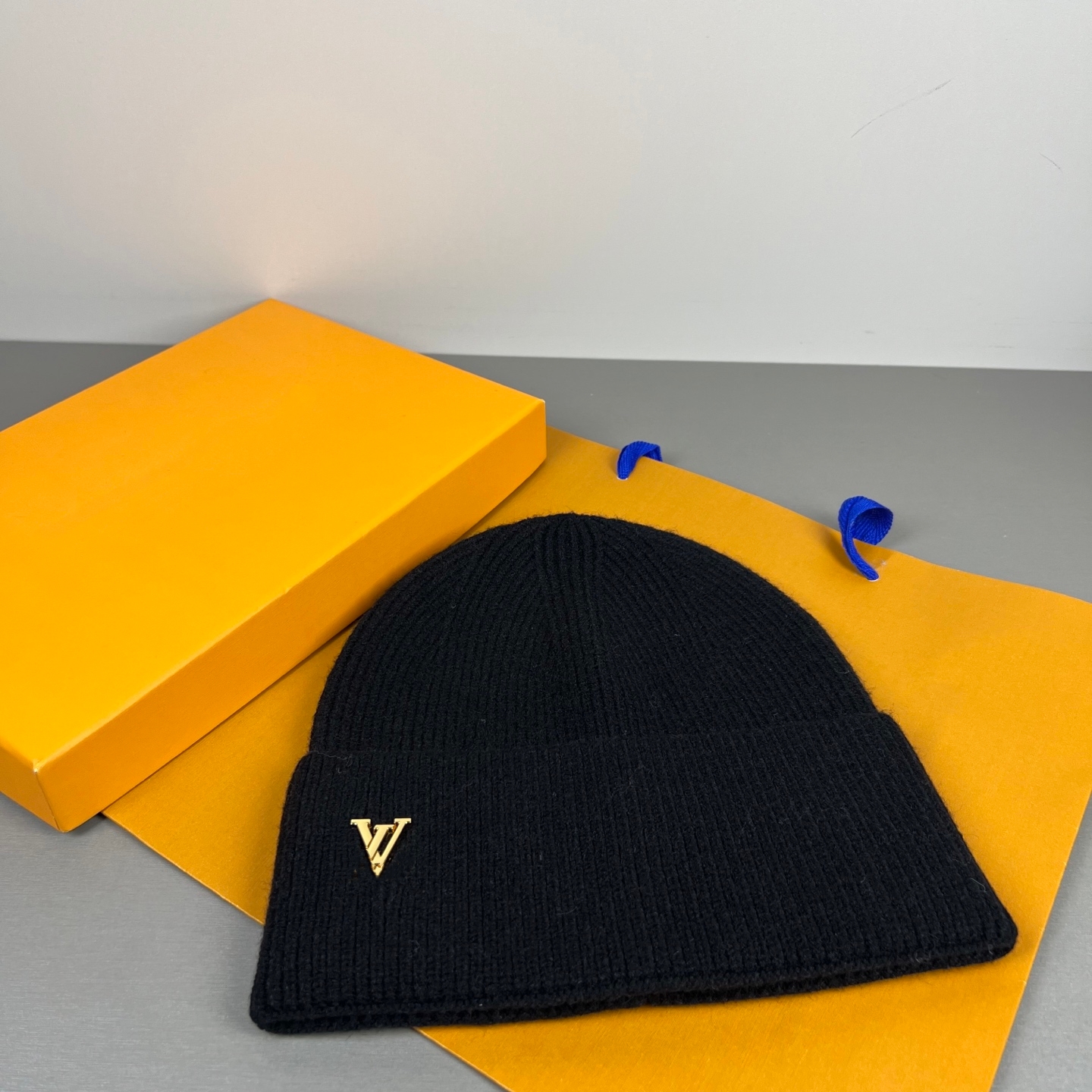 2026 new Luxury Knitted hat For Men Women Fashion Designer Bucket Hat Travel Casual Hat High Quality Letter L Pattern Hats Designers 10A Women beani