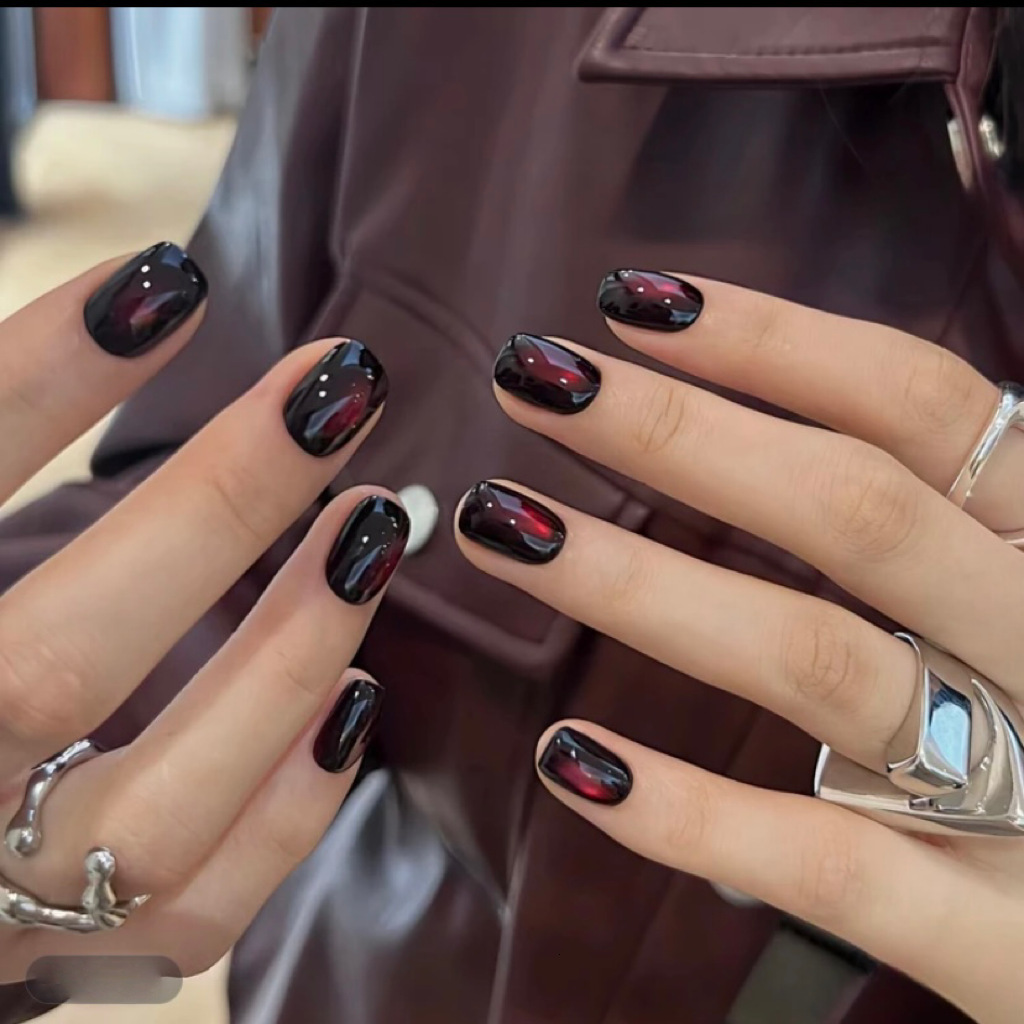 Scarlet Witch Press-On Purely Handmade Cat Eye Fake New Year Red Light Therapy Nails, Nail Stickers