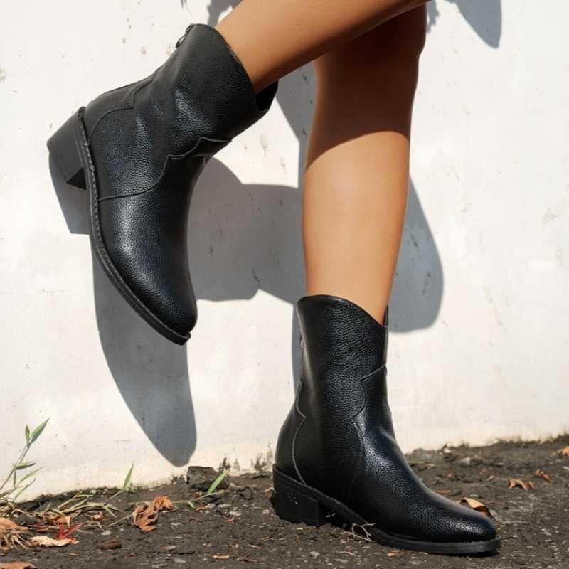 Ankle fashion Mid Shoes Heels Winter Designer Chunky Shoes 2025 New Elegant Short Boots Dress Pumps Classical Party Zapatillas D260917