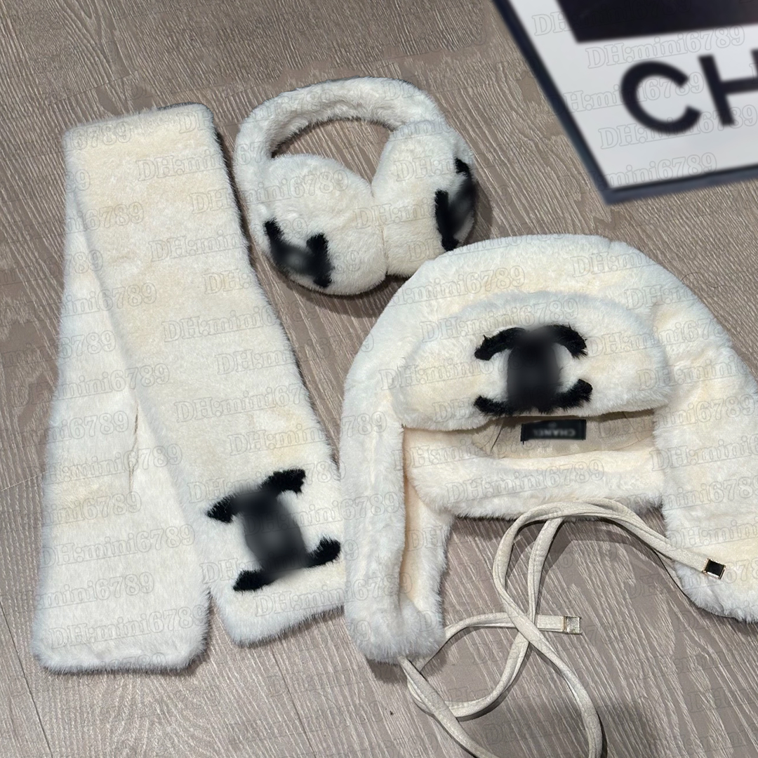 High quality earmuffs Designer Chanear ear Scarf 2 Piece Set Soft Furry Luxury Designer Ear Cover Bag Earmuffs For Women Winter Windproof Outdoor Da